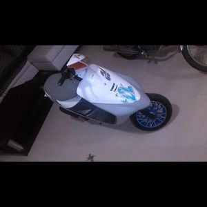 Meet your Posher, Wandy